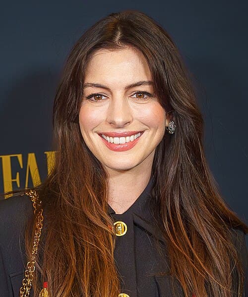 Anne Hathaway - ISFJ