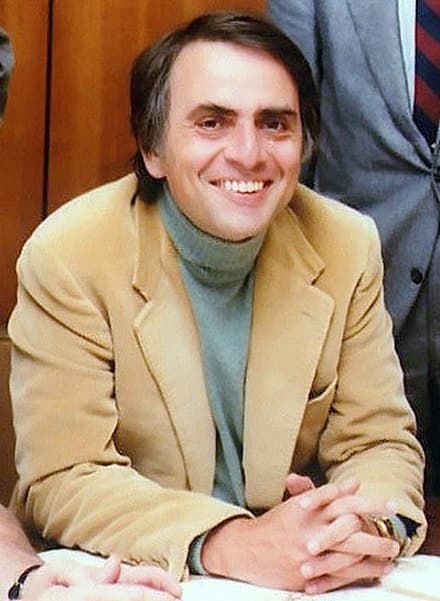 Carl Sagan - Analyst figure example
