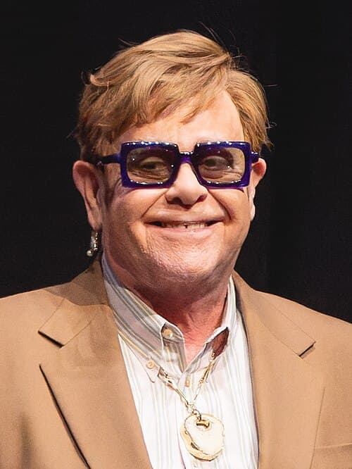 Elton John - ESFJ