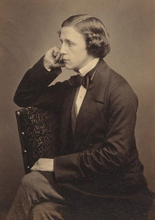 Lewis Carroll - Type 2